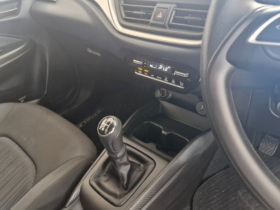 TOYOTA STARLET 1.5 Xi, image 2