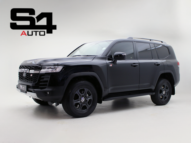 TOYOTA LANDCRUISER 300 V6 3.3D GR-S, image 2