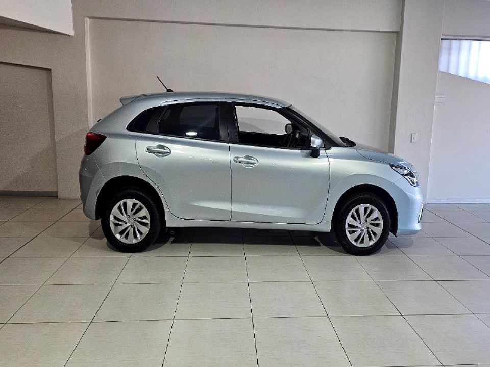 TOYOTA STARLET 1.5 Xi, image 2