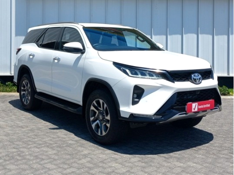 TOYOTA  FORTUNER 2.8GD-6 R/B A/T, image 1