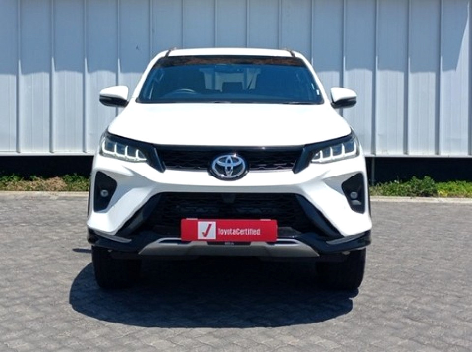 TOYOTA  FORTUNER 2.8GD-6 R/B A/T, image 2