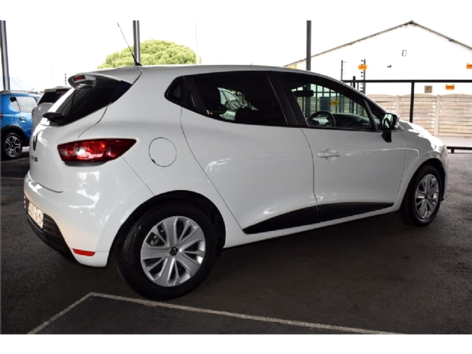 RENAULT CLIO IV 900T AUTHENTIQUE 5DR (66KW), image 2