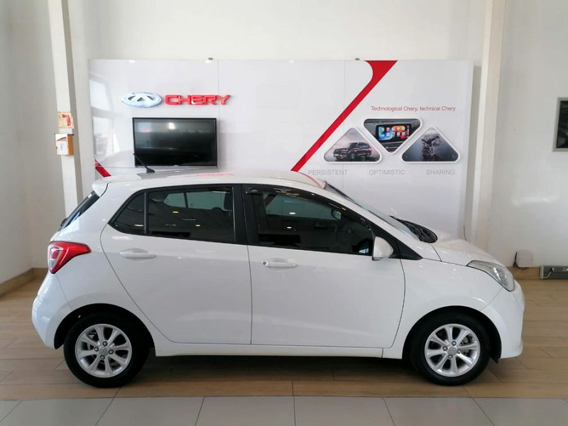 Hyundai Grand i10 1.2 Fluid auto, image 2