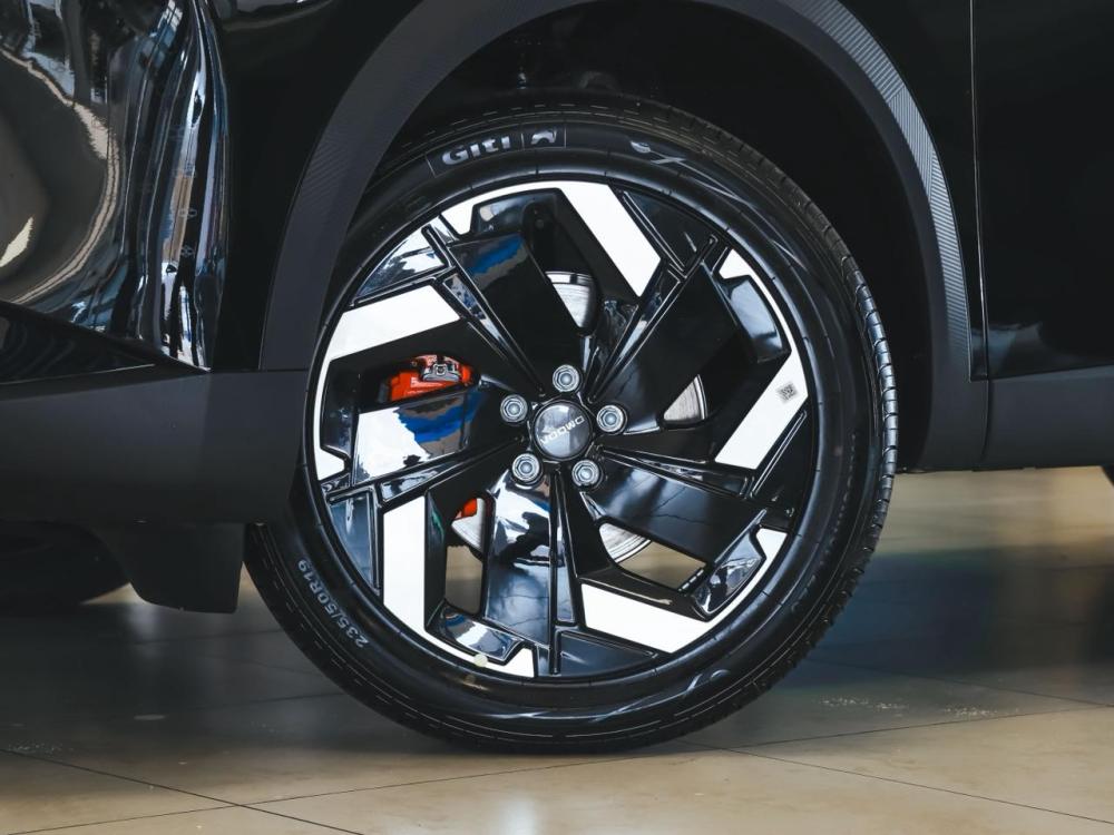 OMODA C7 1.6T Elegance, image 2