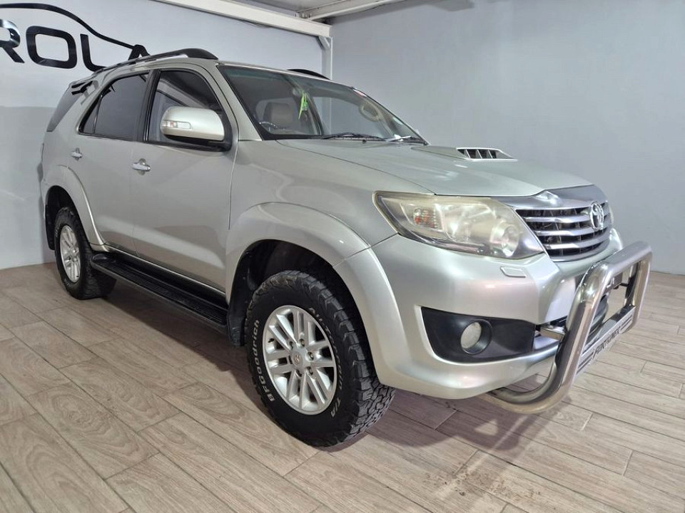 Toyota Fortuner 3.0D-4D 4x4, image 1