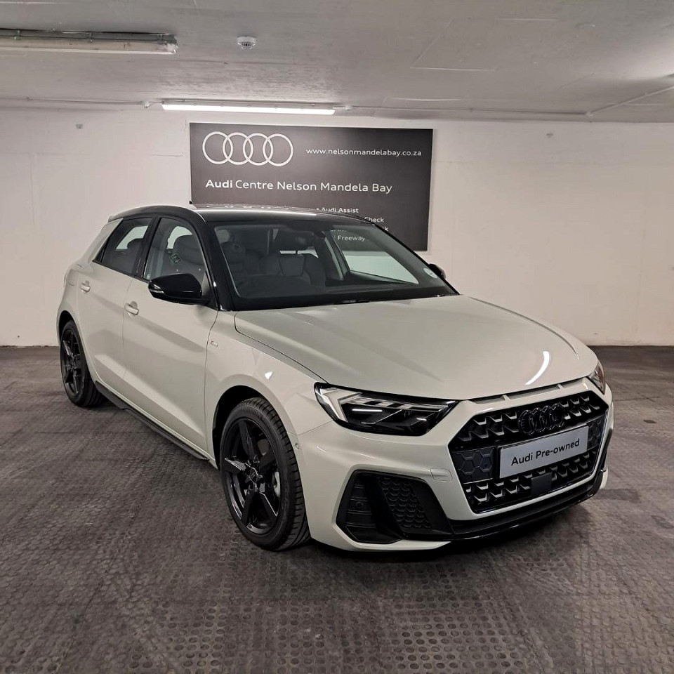 AUDI A1 SPORTBACK 30 TFSI BLACK EDITION S-TRONIC, image 1