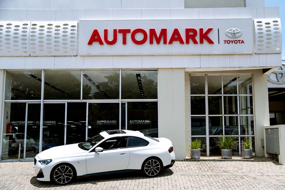 BMW 220i M SPORT A/T (G42), image 2