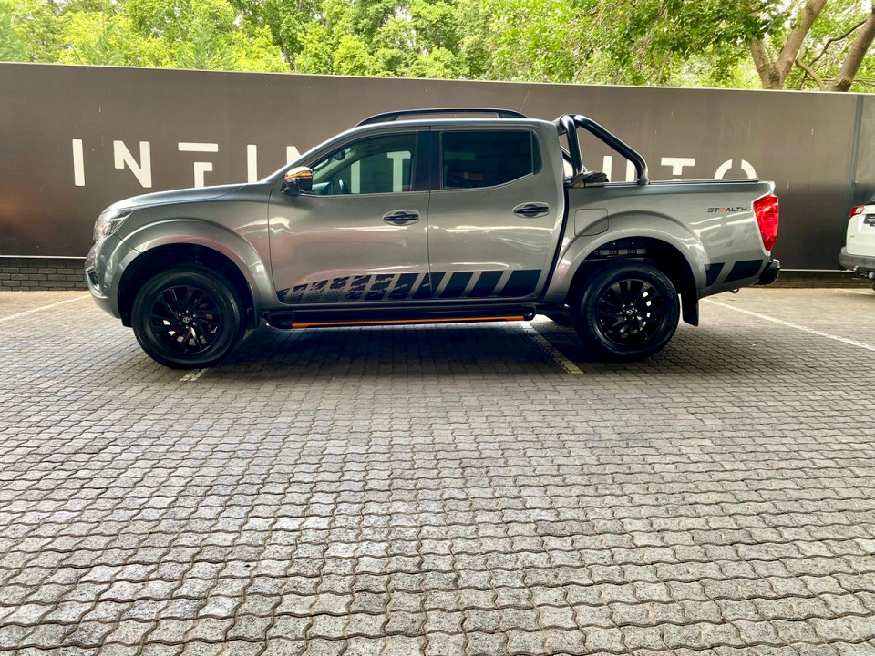 Nissan Navara 2.3D Stealth 4X2 AT DC, image 2