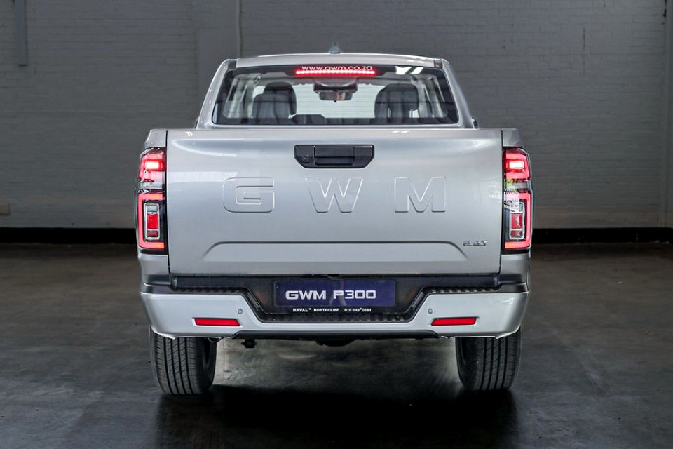 GWM P300 2.4TD LS A/T D/C P/U, image 2