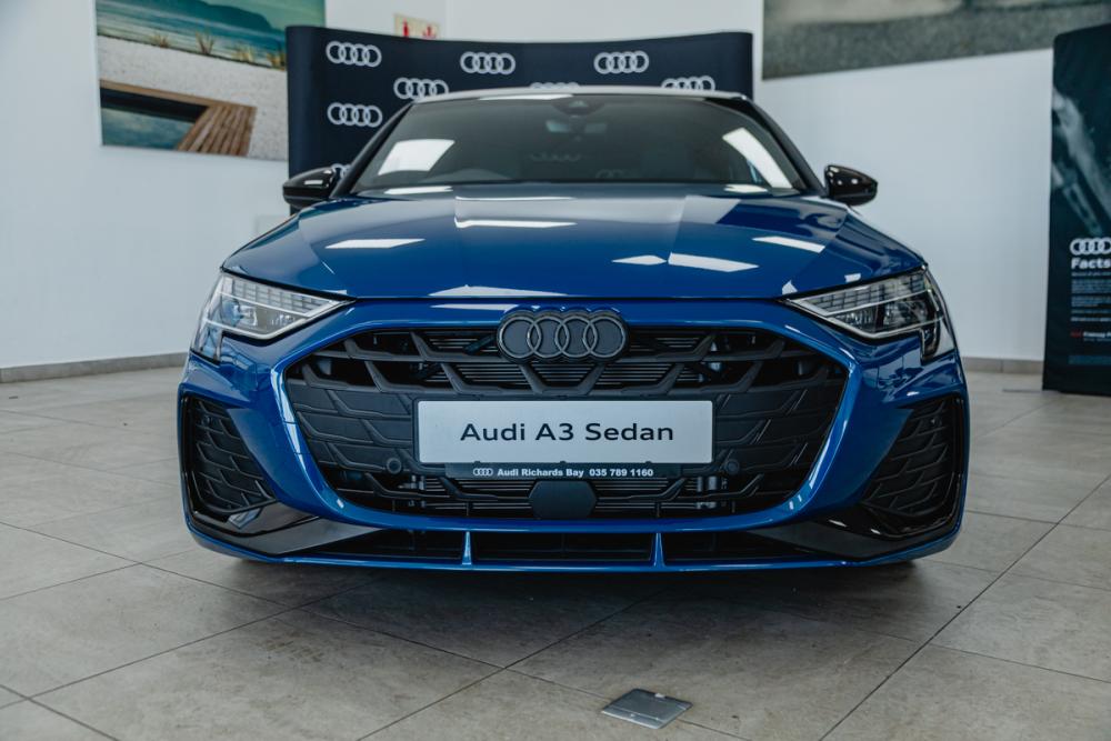 Audi A3 35 TFSI Black Edition 35 TFSI tiptronic, image 2