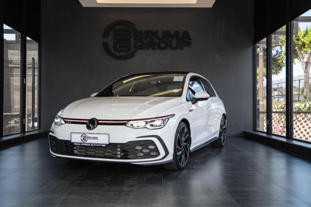 Volkswagen Golf 8 GTI 2.0 TSI DSG, image 1