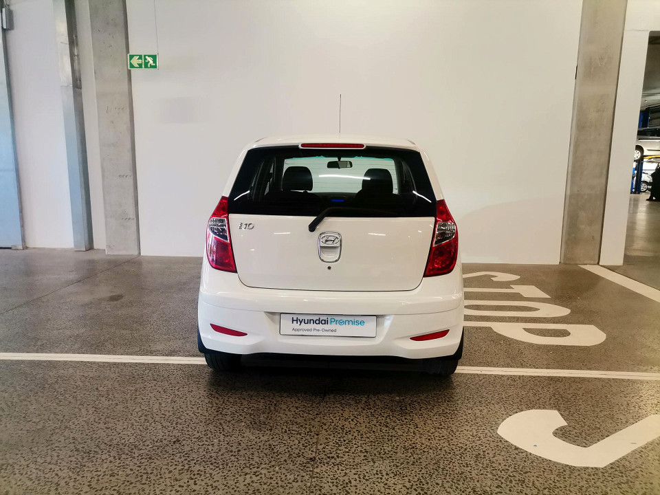 HYUNDAI i10 1.1 GLS/MOTION, image 2