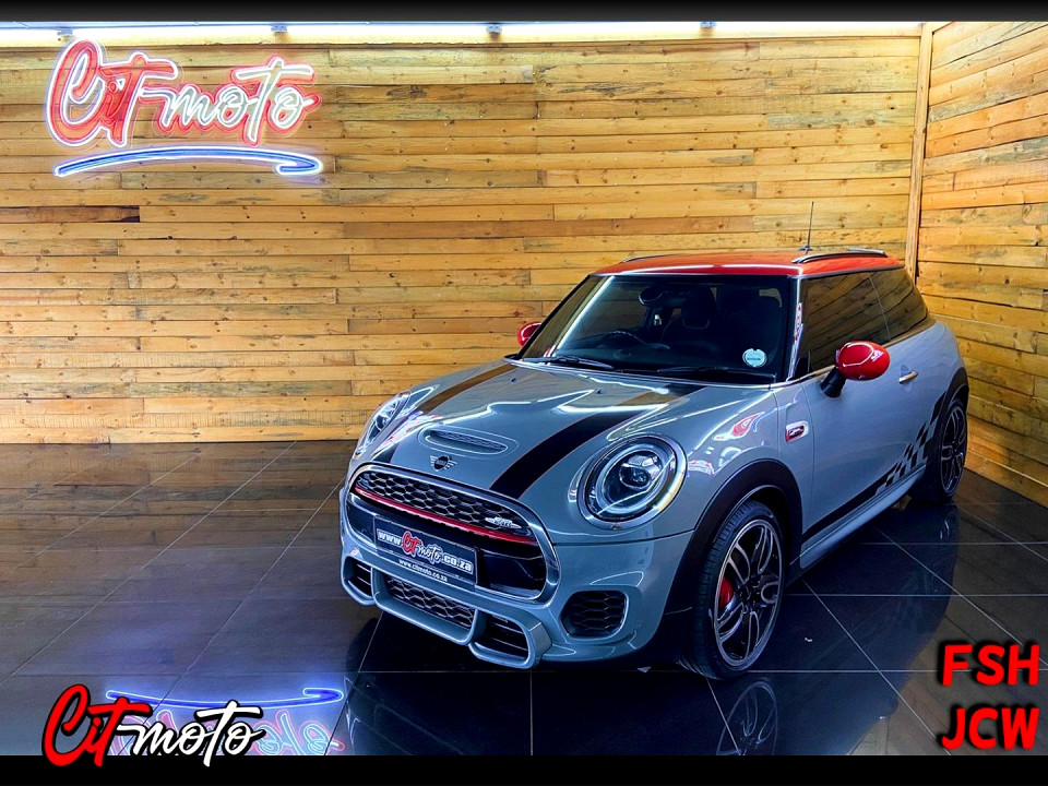 MINI John Cooper Works Hatch 3-door sports-auto, image 1