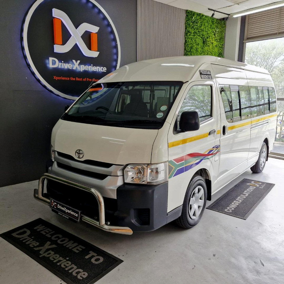 Toyota Hiace 2.5D-4D Ses\'fikile, image 1
