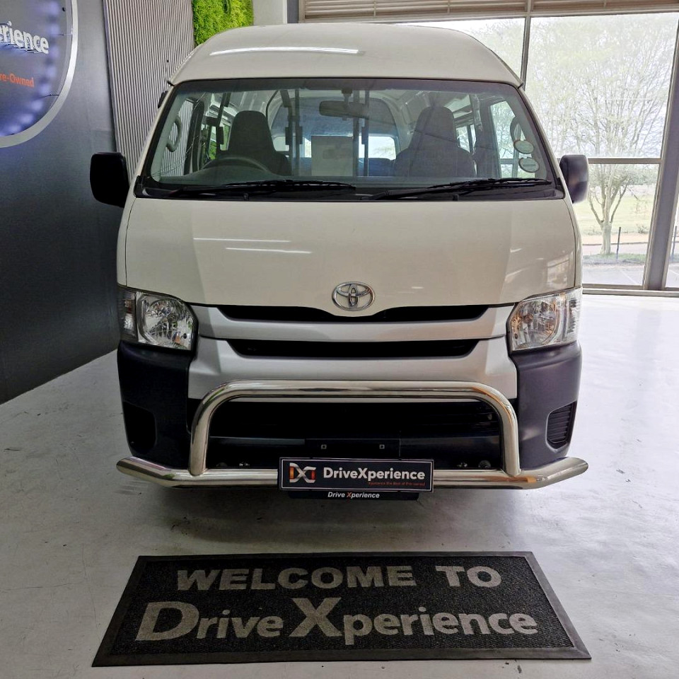 Toyota Hiace 2.5D-4D Ses\'fikile, image 2