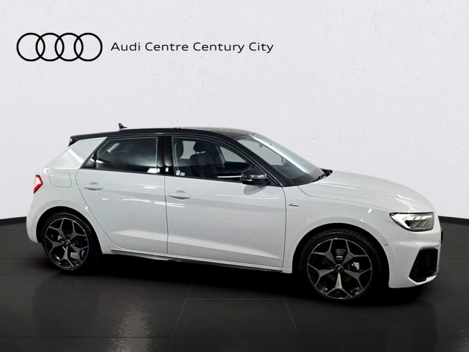 AUDI A1 SPORTBACK 30 TFSI BLACK EDITION S-TRONIC, image 2