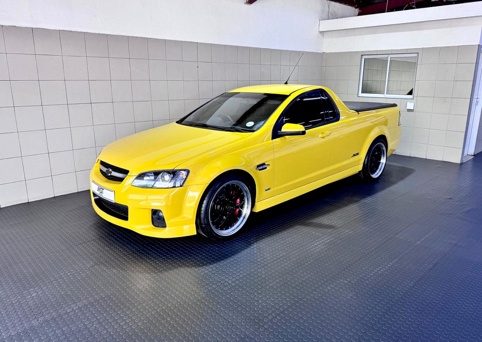 CHEVROLET LUMINA SS 6.0 UTE P/U S/C, image 1