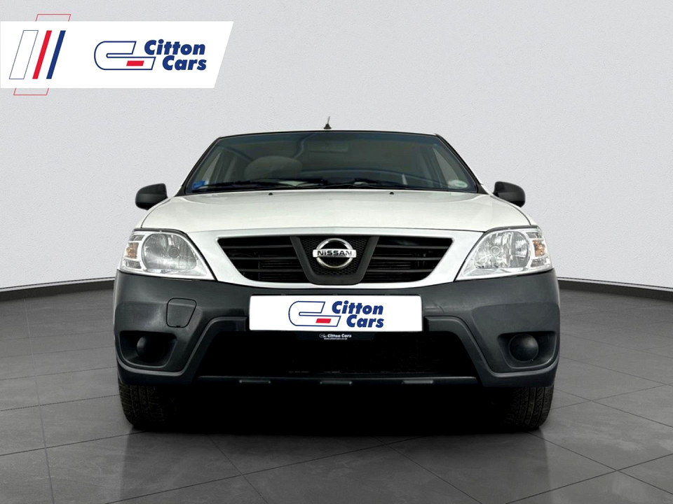 NISSAN NP200 1.6  A/C SAFETY PACK P/U S/C, image 2