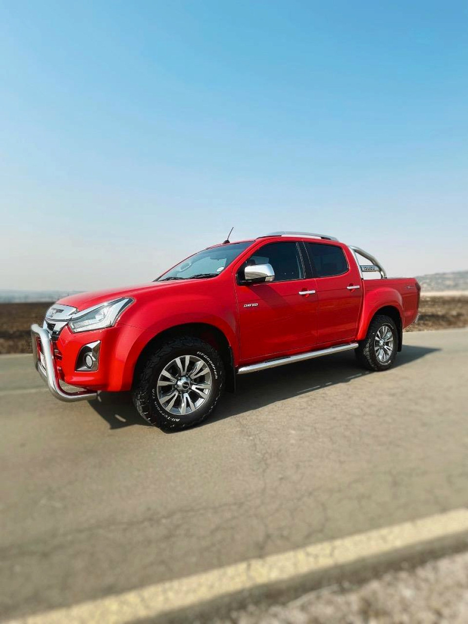 ISUZU D-MAX 300 LX 4X4 A/T D/C P/U, image 2