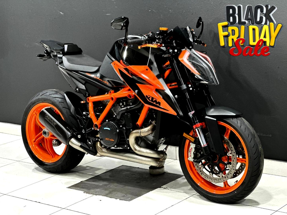 KTM SUPERDUKE R, image 1