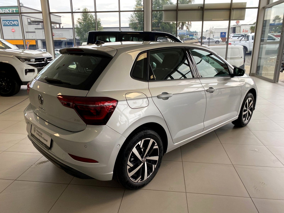 VOLKSWAGEN POLO 1.0 TSI LIFE DSG, image 2