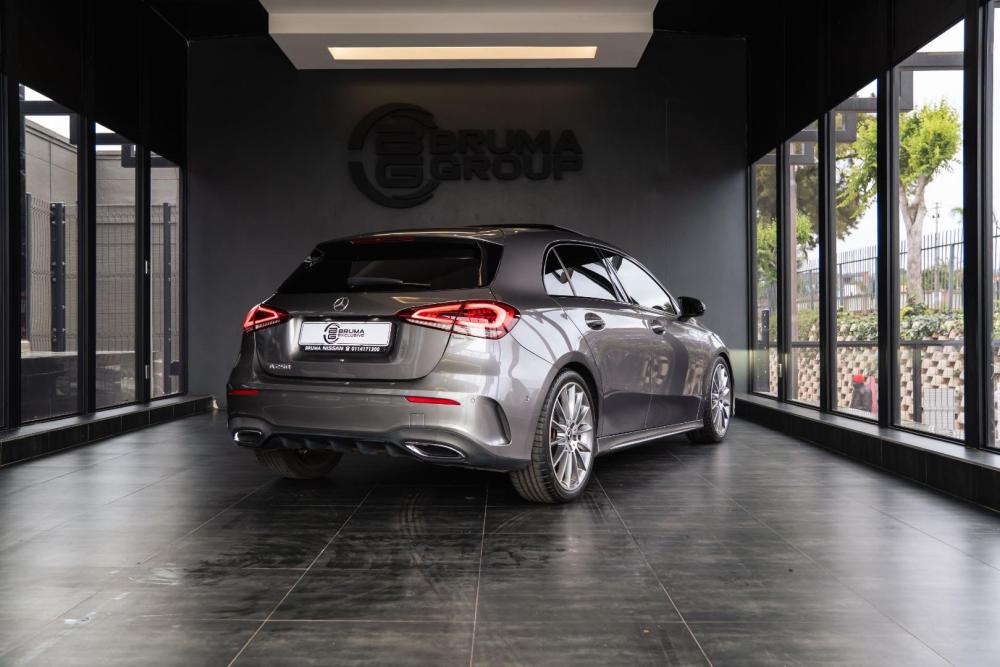 Mercedes-Benz A250 AMG Line, image 2