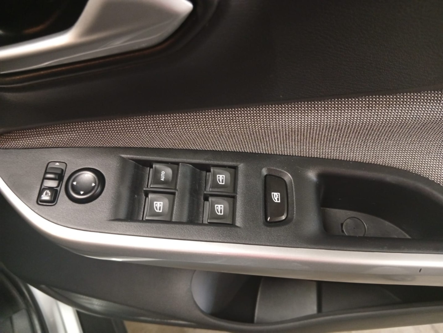 NISSAN MAGNITE 1.0 ACENTA PLUS AMT, image 2