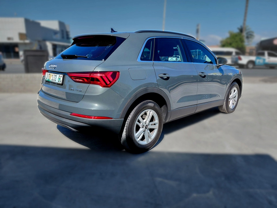 AUDI Q3 1.4T S TRONIC URBAN EDITION, image 2