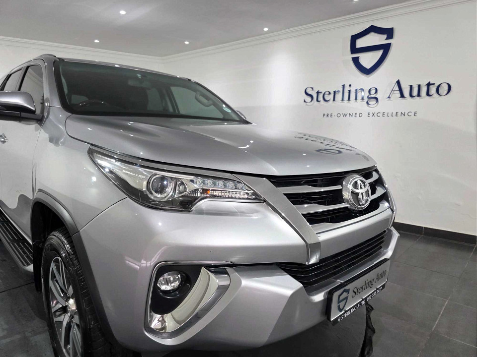 TOYOTA FORTUNER 2.8GD-6 R/B A/T, image 2