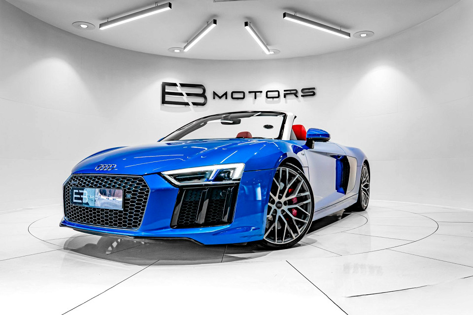 AUDI R8 5.2 FSi V10 QUATTRO SPYDER S TRONIC, image 1