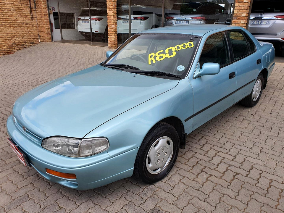 TOYOTA CAMRY 220Si, image 1