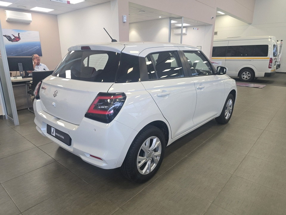 SUZUKI SWIFT 1.2 GL+ CVT, image 2