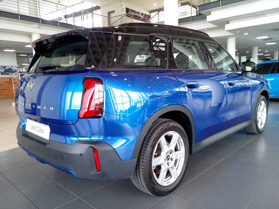 MINI COOPER COUNTRYMAN C (U25), image 2