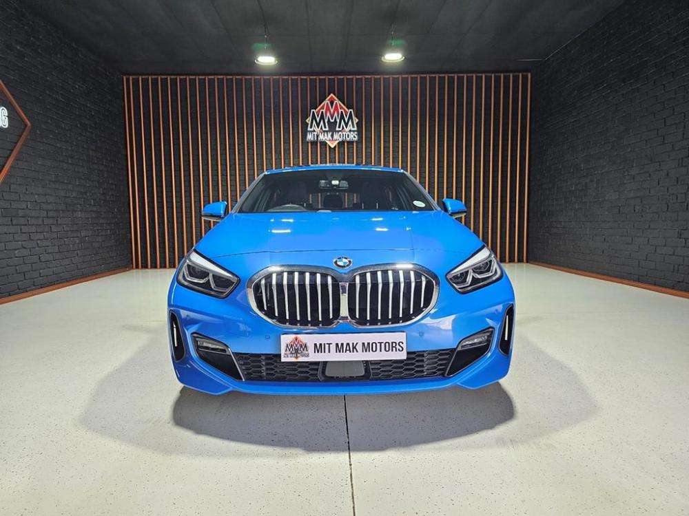 BMW 118i M Sport, image 2