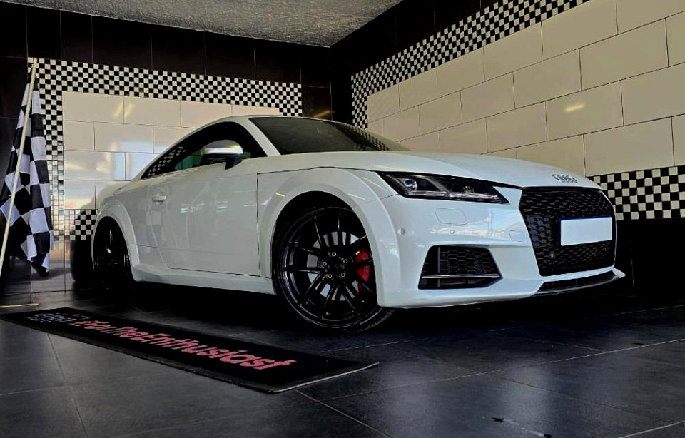 Audi TTS coupe quattro, image 1