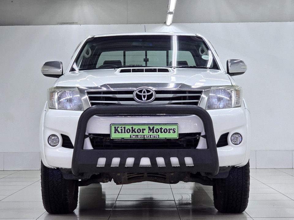 TOYOTA HILUX 3.0D-4D RAIDER XTRA CAB 4X4 P/U S/C, image 2