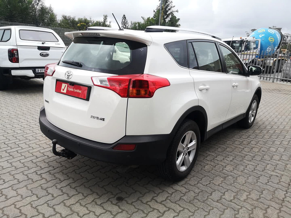 Toyota RAV4 2.0 GX, image 2