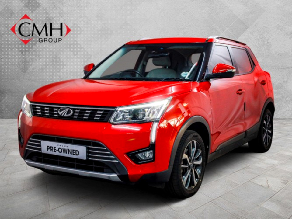 MAHINDRA XUV300 1.5D (W8), image 1