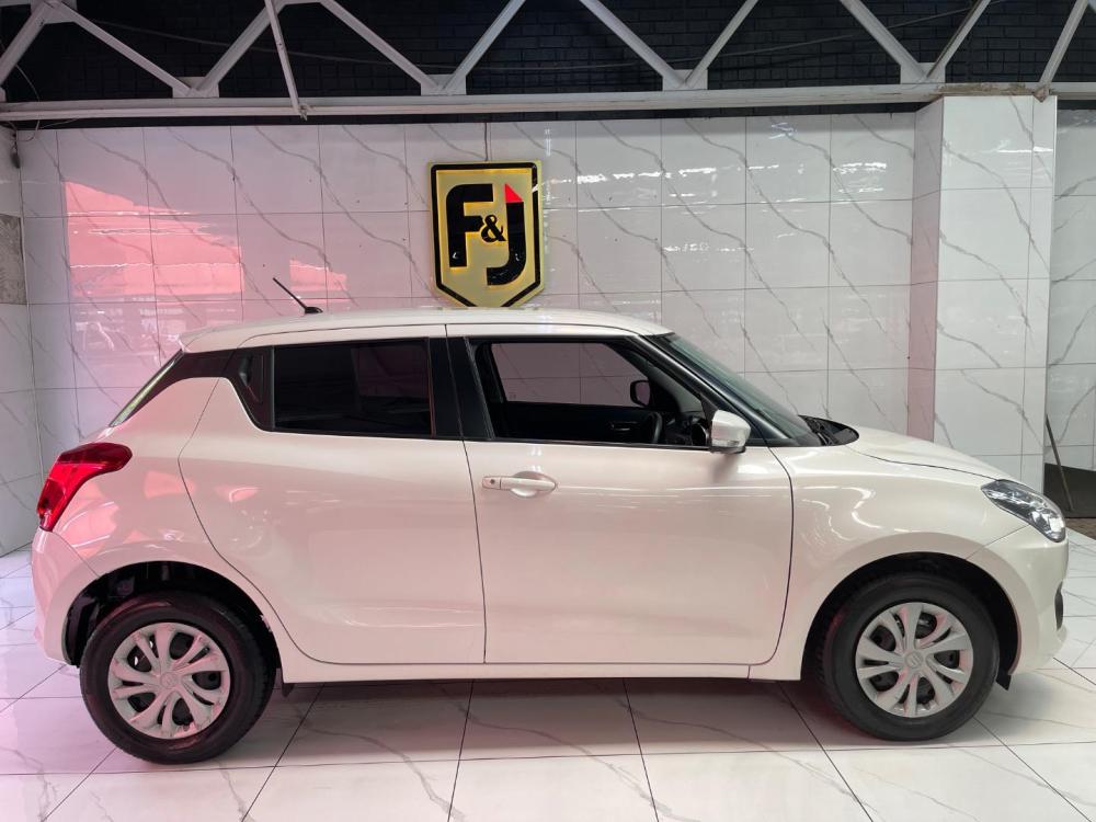 Suzuki Swift 1.2 GA, image 2