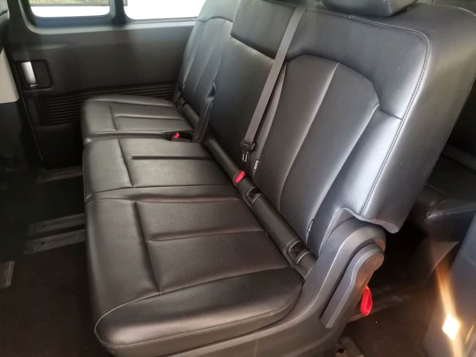 HYUNDAI STARIA 2.2D EXECUTIVE A/T , image 2