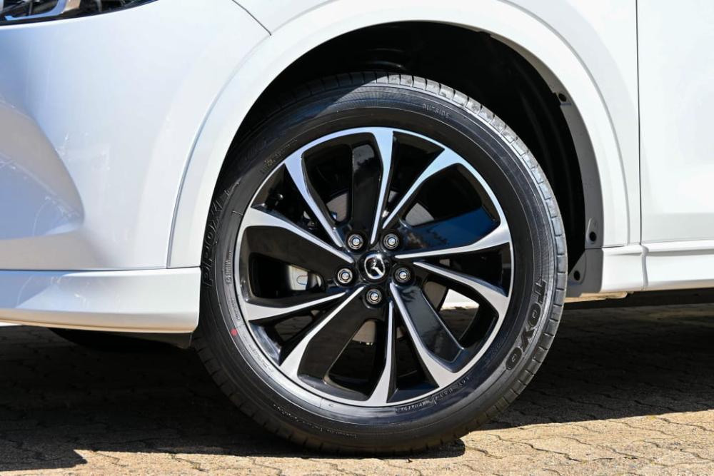 Mazda CX-5 2.0 Dynamic Edition Auto FWD, image 2