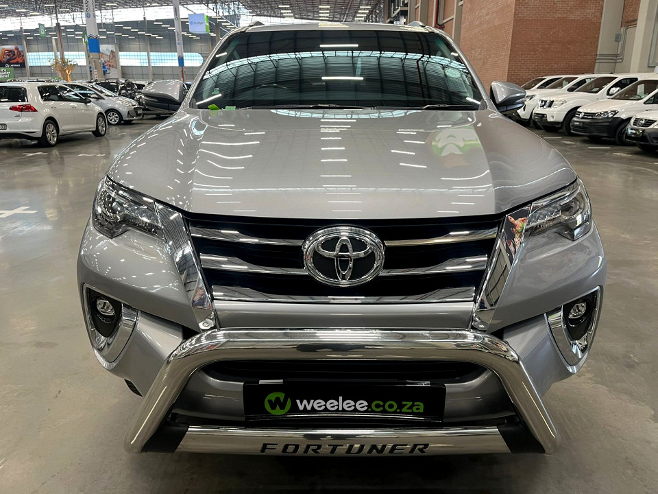 TOYOTA FORTUNER 2.8GD-6 R/B A/T, image 2