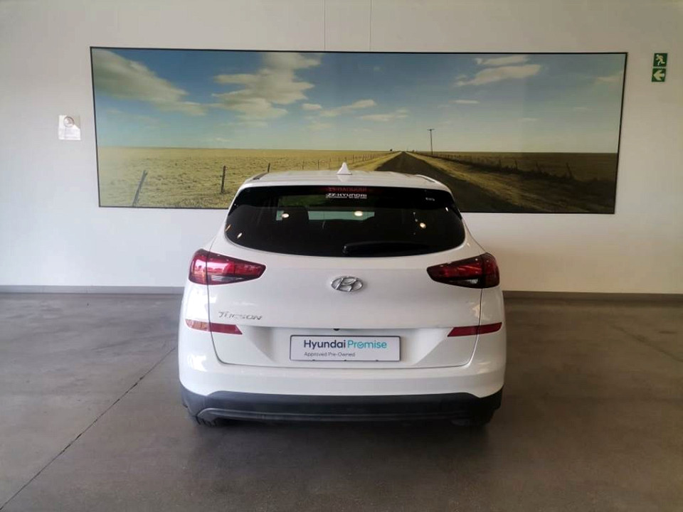 HYUNDAI TUCSON 2.0 PREMIUM A/T, image 2