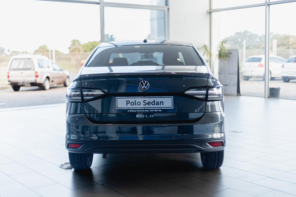 Volkswagen Polo Sedan 1.6, image 2