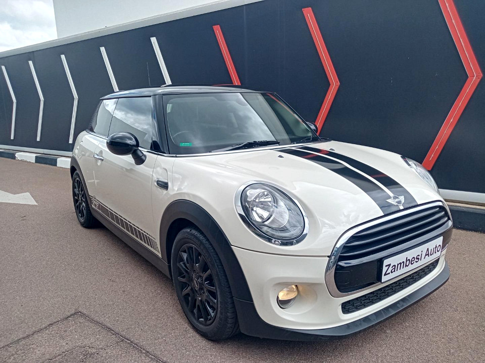 MINI Cooper Hatch 3-door auto, image 1