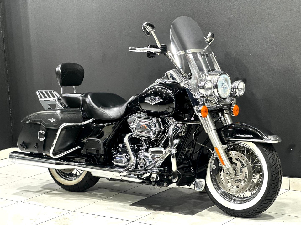 HARLEY-DAVIDSON ROAD KING, image 1