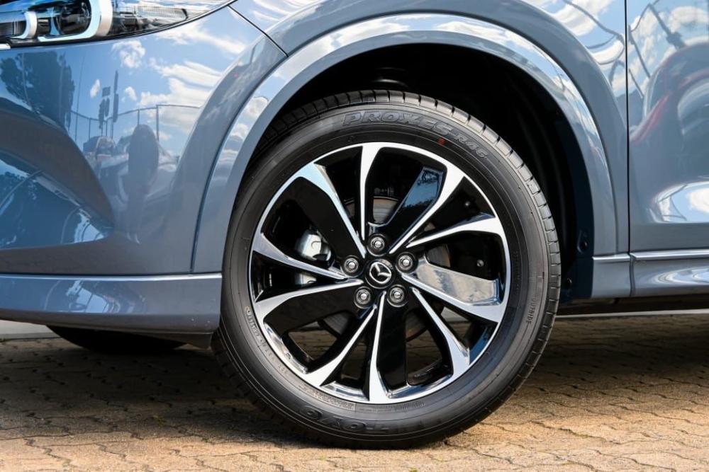 Mazda CX-5 2.0 Dynamic Edition Auto FWD, image 2