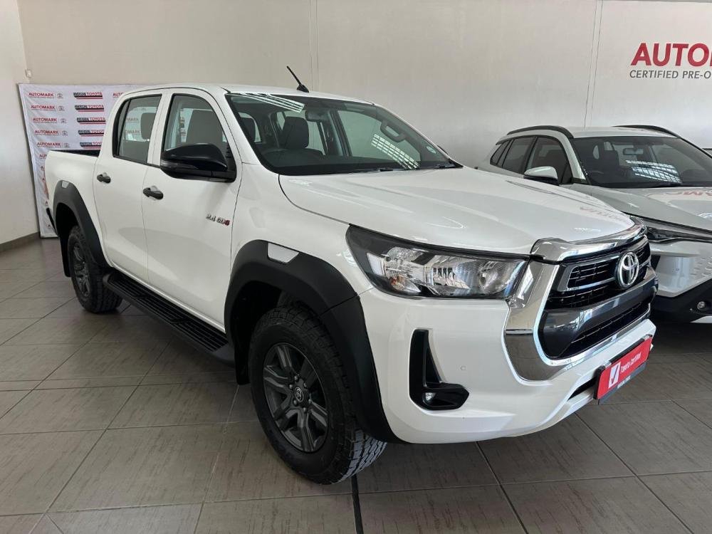 Toyota Hilux Double Cab 2.4GD6 RB Raider MT, image 1