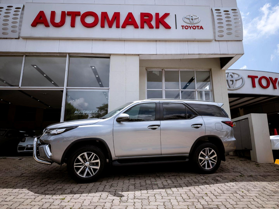 TOYOTA FORTUNER 2.8GD-6 R/B A/T, image 1