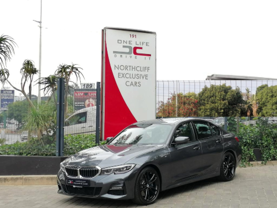 BMW 330i M SPORT A/T (G20), image 1
